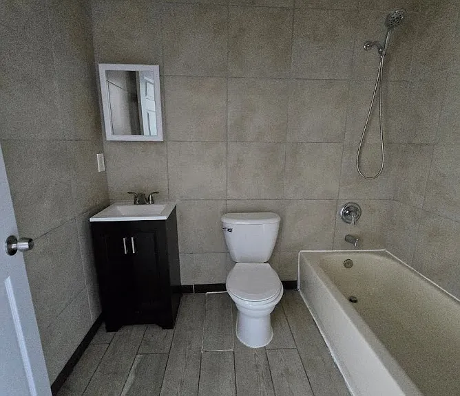 70 Main St #3A — Photo 8