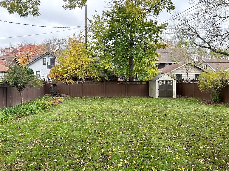 6819 Aetna Ct — Photo 21