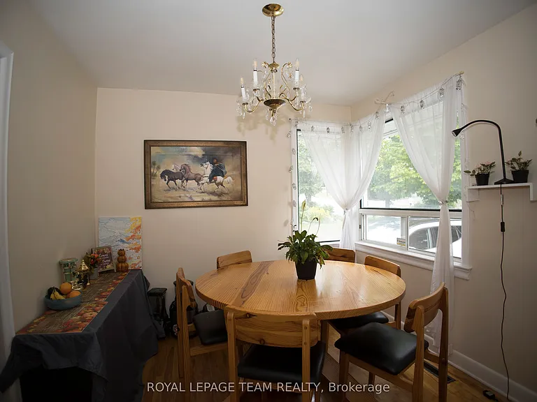 1339 Kilborn Ave — Photo 19