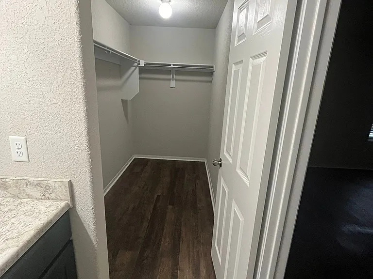 821 Richland Creek Ave — Photo 15