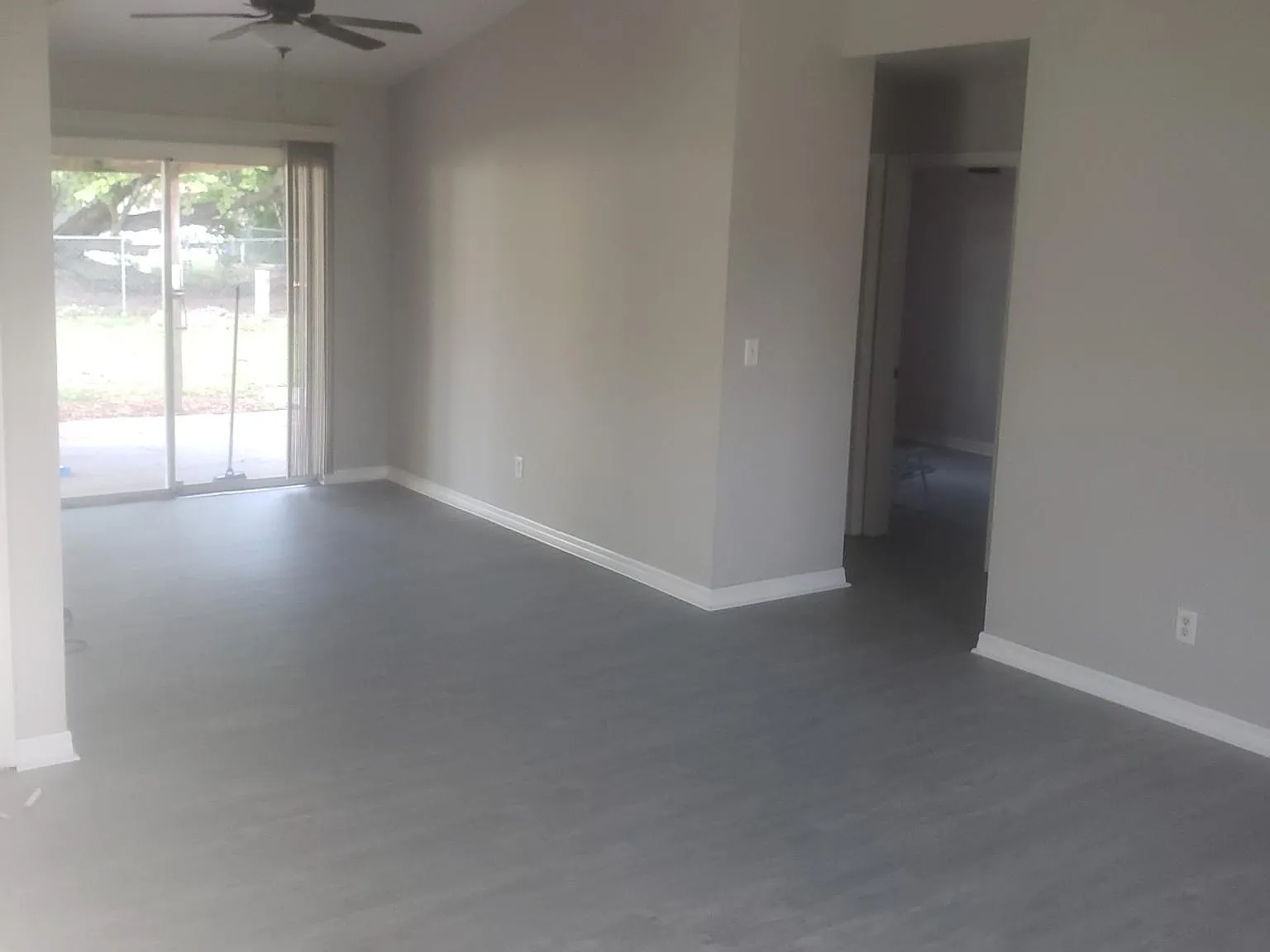 3 bed, 1134 sqft, $1,650 — Photo 3