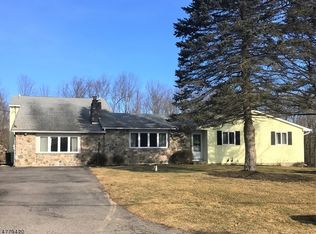 158 Vail Rd, Columbia, NJ 07832