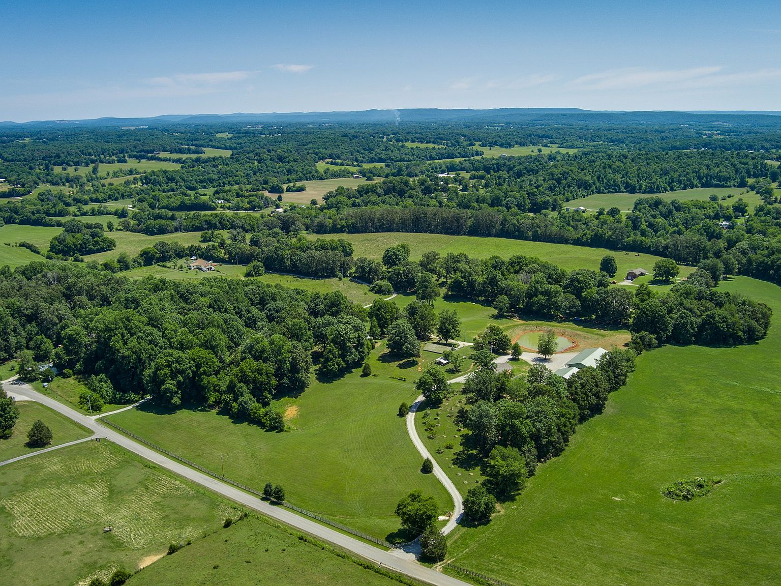 1864 Liberty Rd, Sparta, TN 38583 MLS 2574899 Zillow