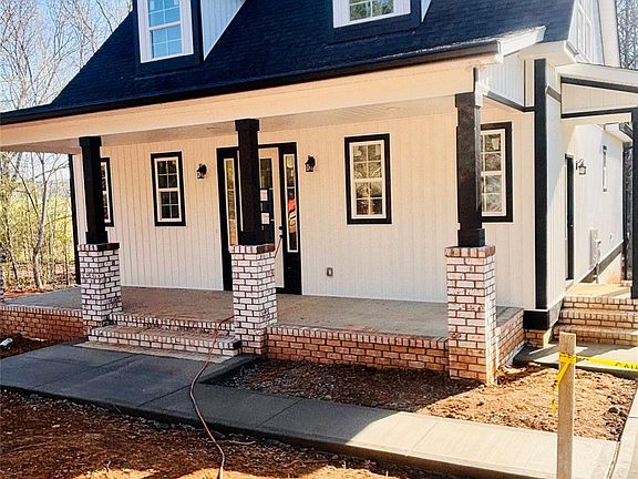 5th image of 15678 Silver Rd