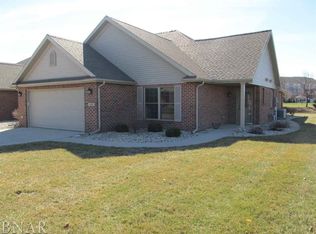 1331 Pine Forest Dr, Normal, IL 61761