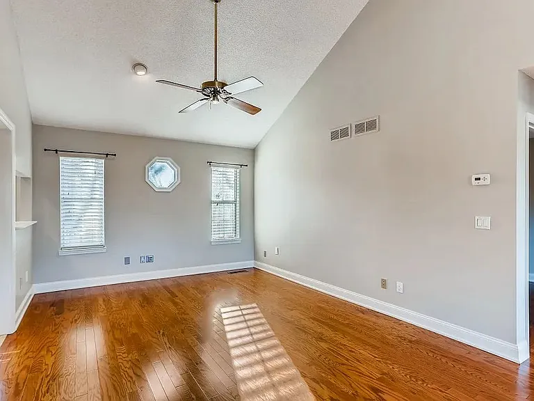 4150 Lake Mist Dr NW — Photo 11