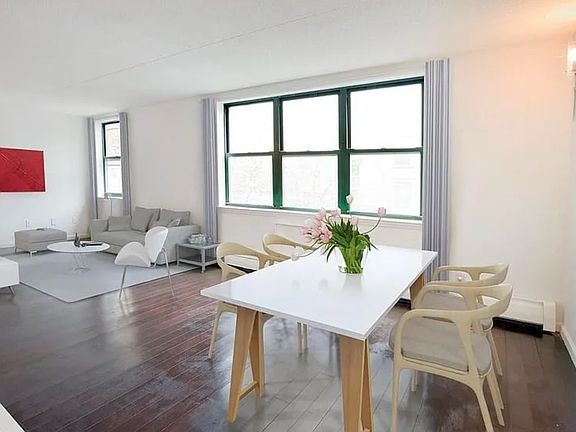 2nd image of 128 W 129th St APT 3