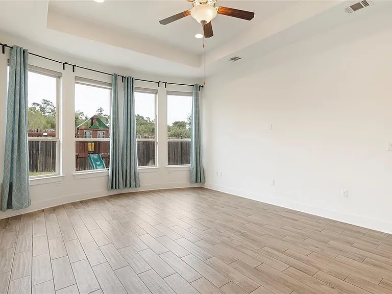 12905 Padua Dr — Photo 11