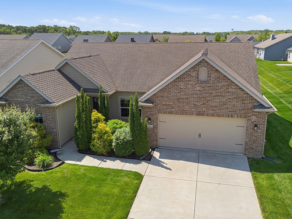 1st image of 131 Aqueduct Cir