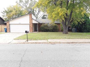 1305 Arries, Edmond, OK 73003