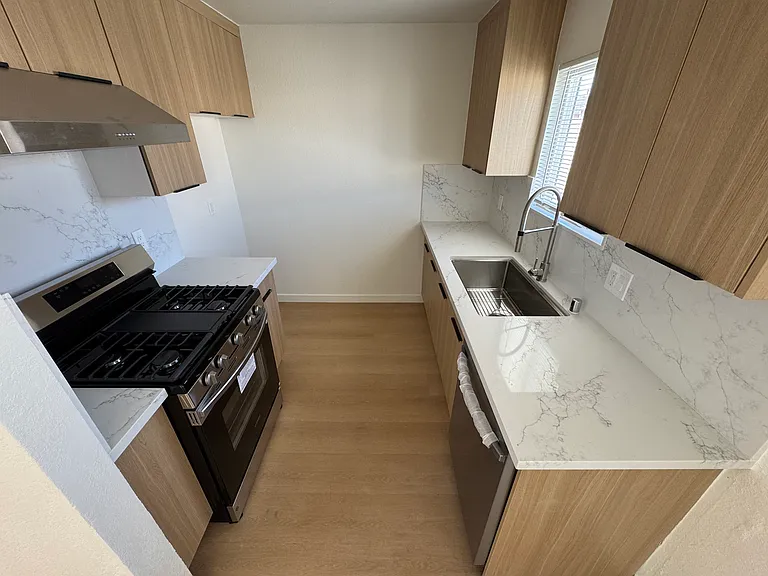 7861 Macdonald Dr #7 — Photo 2