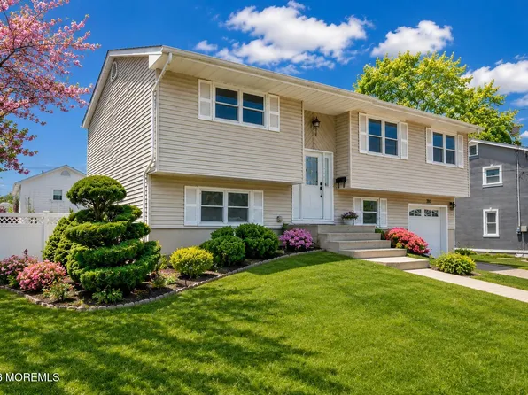 52 Cresci Boulevard, Hazlet, NJ 07730