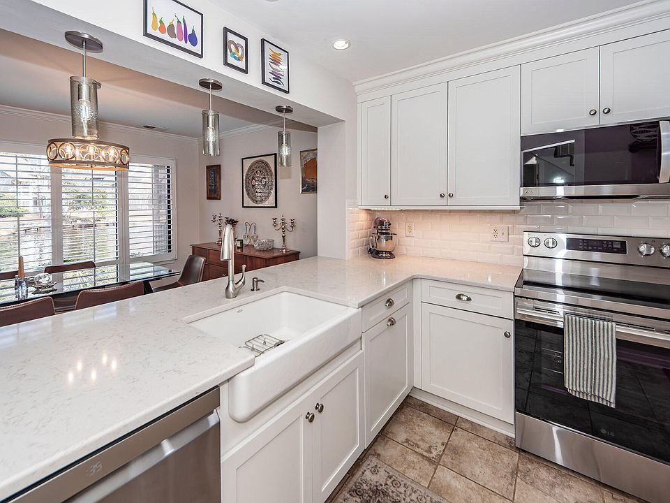1st image of 1126 Shadow Lake Cir #58