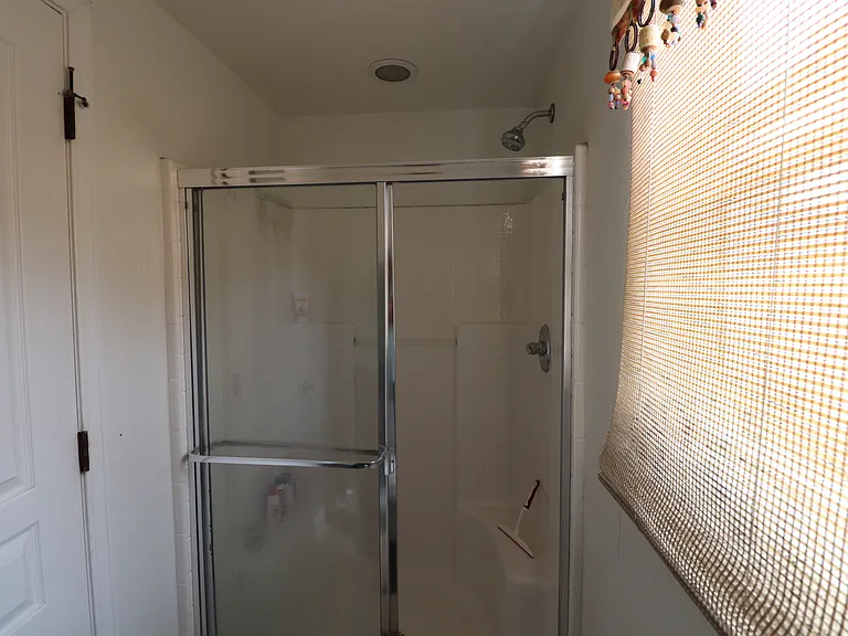 926 E Louisa Ter #A — Photo 11