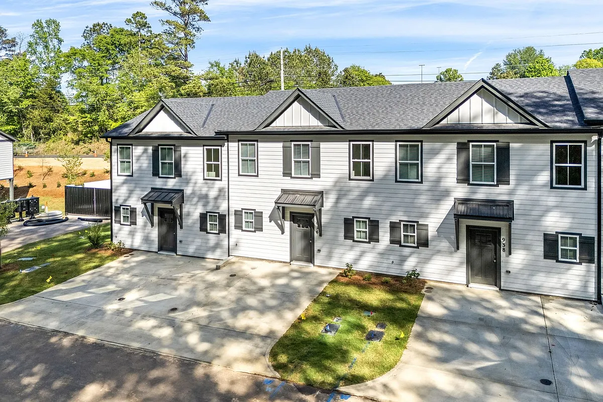 Building Photo - 936 Winslow Ct