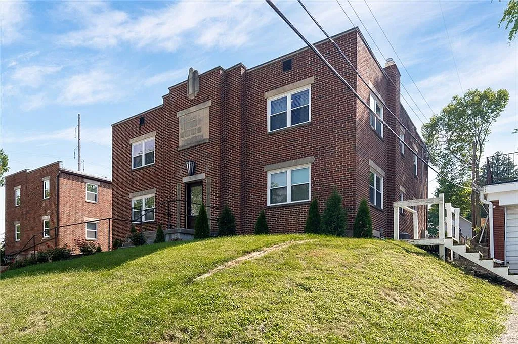 1 bed, 1.0 bath, 800 sqft, $1,600 — Photo 3