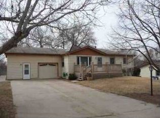 804 Logan Ave, Bellevue, NE 68005