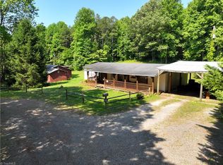 158 Impala Ln, Mount Airy, NC 27030