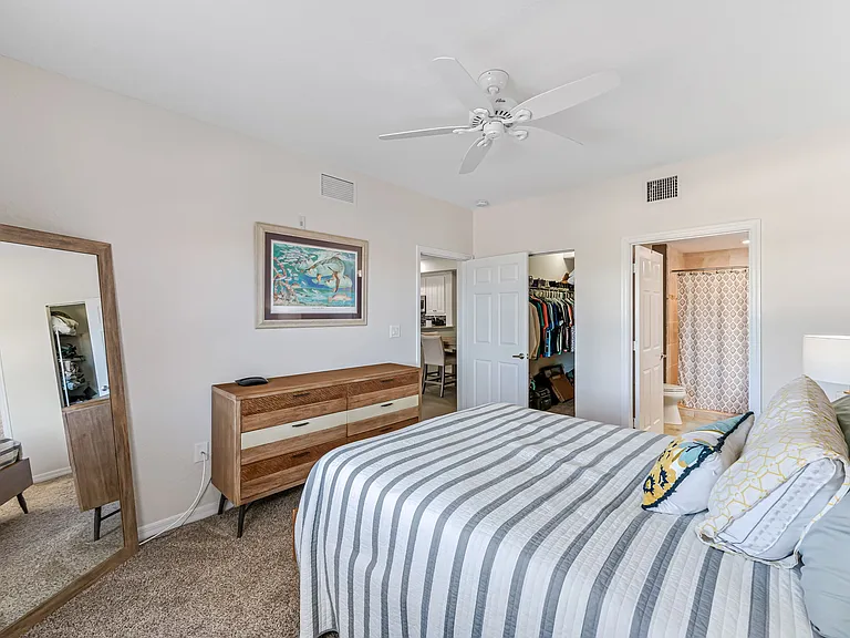 13180 Bella Casa Circle 379 — Photo 14
