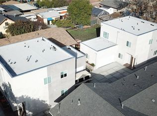 9518 Holmes Ave, Los Angeles, CA 90002