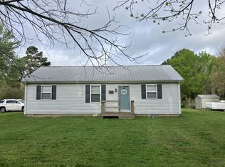 212 Cherry St, Ethridge, TN 38456