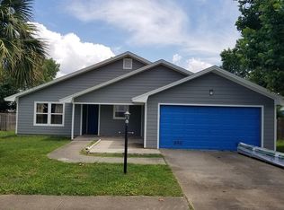 907 E Pine Forest Dr, Lynn Haven, FL 32444