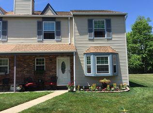 822 Saint Regis Ct, Mantua, NJ 08051