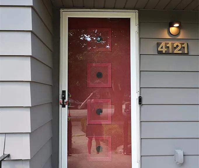 4121 Seminole Dr — Photo 8