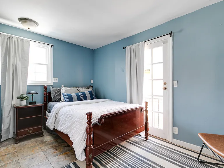 2803 W Grace St #A — Photo 21
