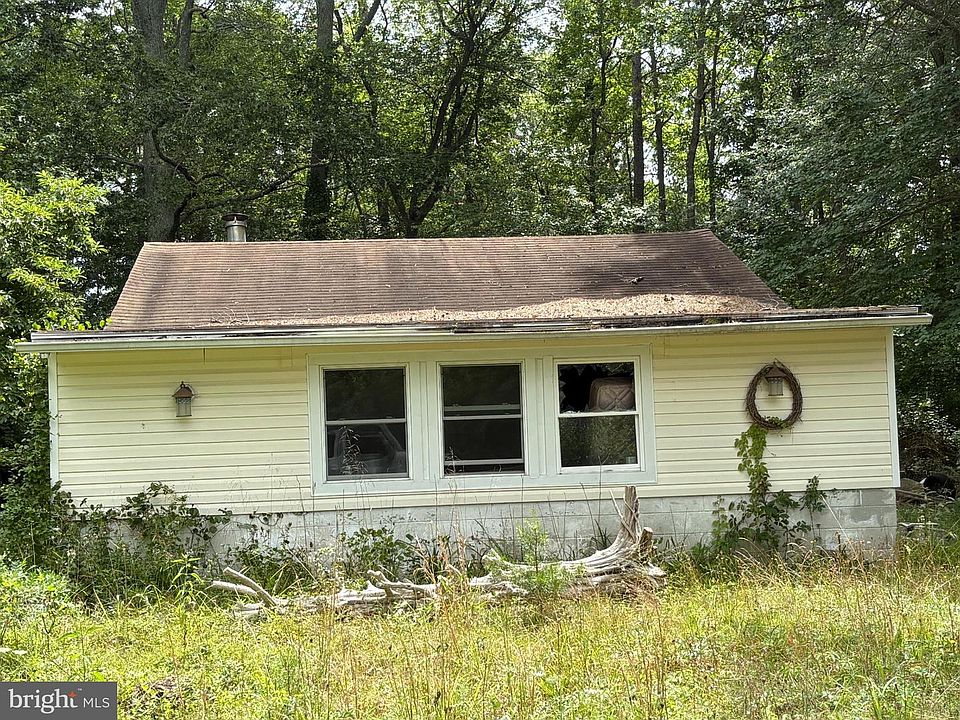 1st image of 122 Mist Rd