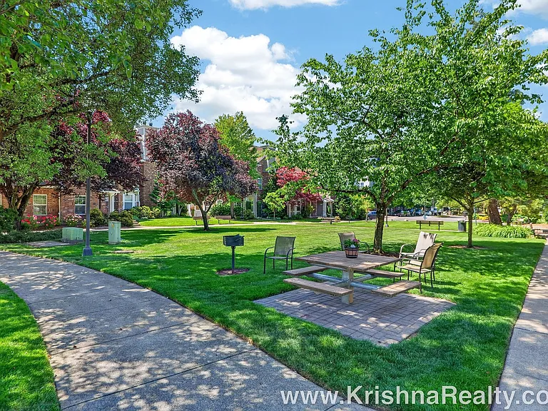 1175 NE 64th Ln #1109 — Photo 24