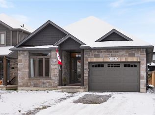 33 McKeen St, Haldimand County, ON N0A 1J0
