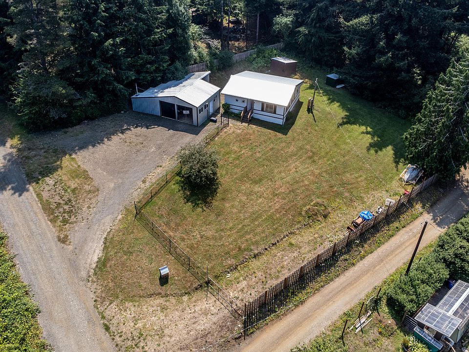 1st image of 136 N Davis Ln
