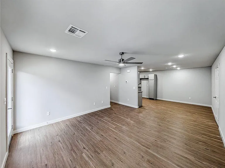 6507 NW Altus St — Photo 3
