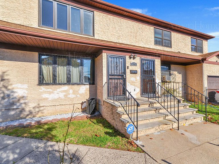 273 Hunter Ave Staten Island, NY, 10306 Apartments for Rent Zillow