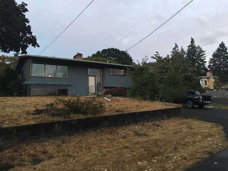 1st image of 149 Woodale Dr