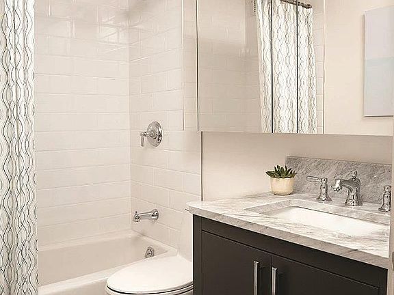 3rd image of 200 E 94th St APT 117