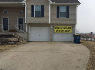 1412 Galway Ct, Liberty, MO 64068