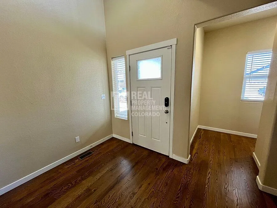 Sophisticated Dream Home in the Heart of Colorado Springs — Photo 2
