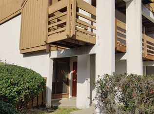 1620 SW 16th St, Gainesville, FL 32608