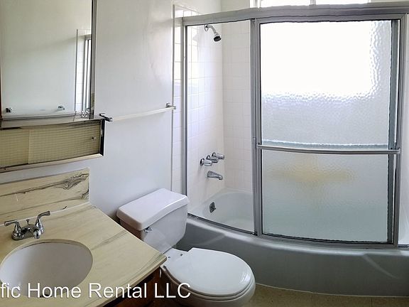 4th image of 3025 Newell St APT 5