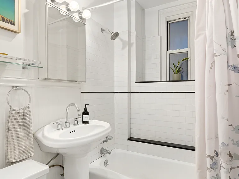 66 Madison Ave #10L — Photo 7