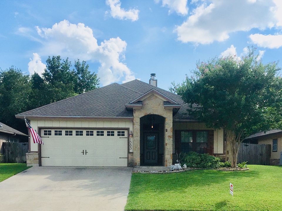 1st image of 1583 Woodbine Ct