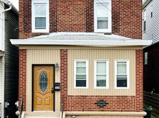 509 Locust St, Turtle Creek, PA 15145