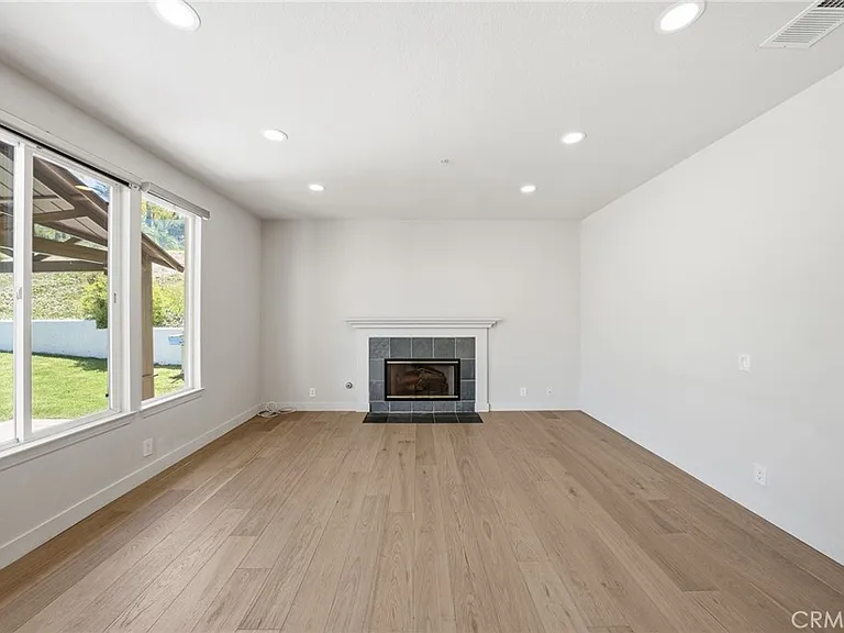 3844 Rock Hampton Dr — Photo 10