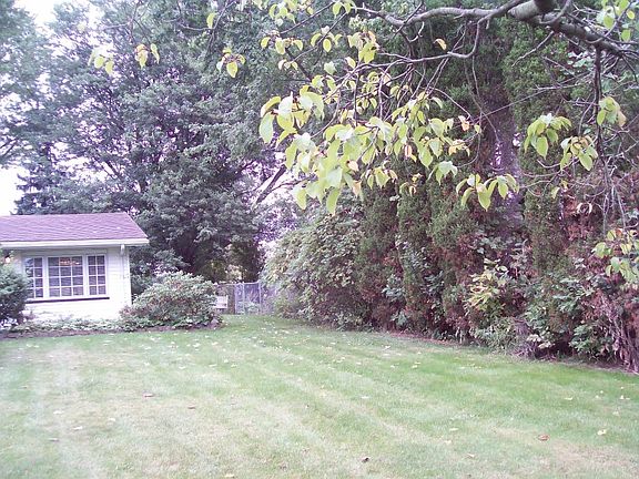 2nd image of 6575 Burton Dr