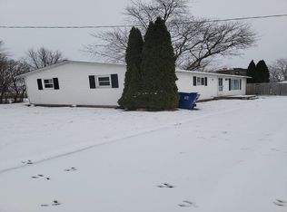 4835 Cole Rd, Saginaw, MI 48601