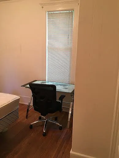 210 Williams St #2 — Photo 5