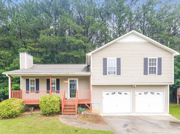 732 Newport Dr, Villa Rica, GA 30180