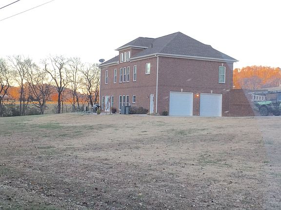 2 car garage/concrete drive